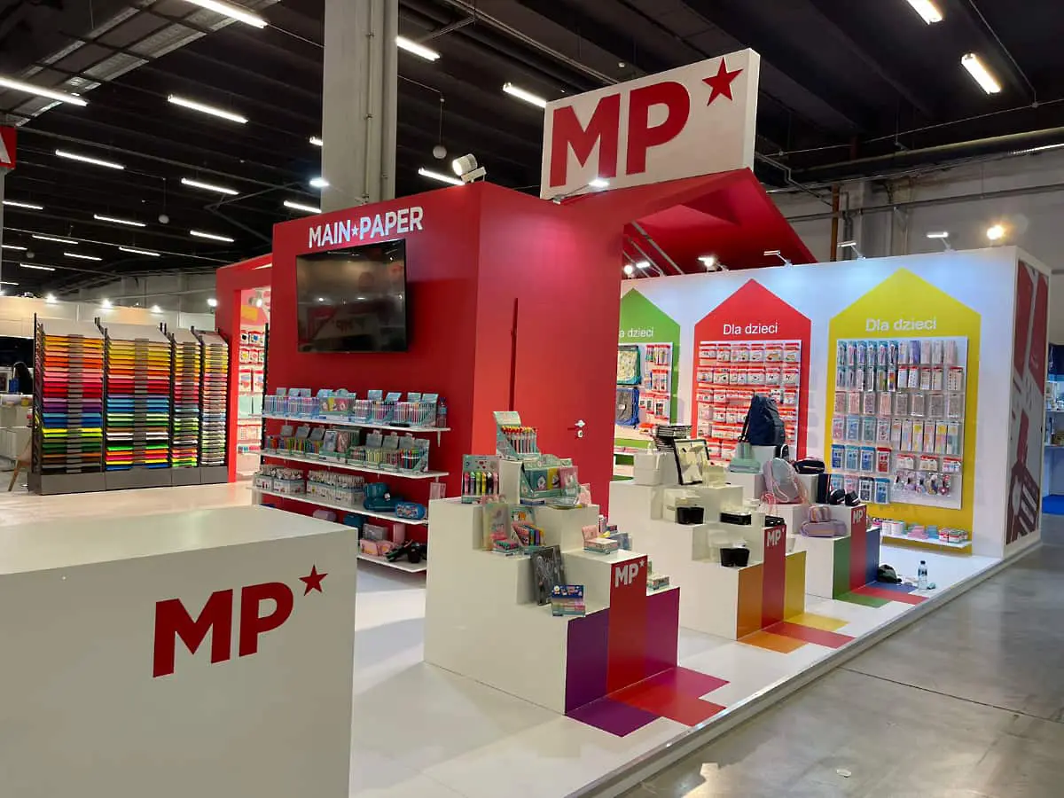 This year we participated for the first time in Kids' Time, the largest trade fair for the children's industry in Poland. ✨At KIDS TIME we were awarded the MP POLAND PRIZE for the best design at KIDS TIME.✨